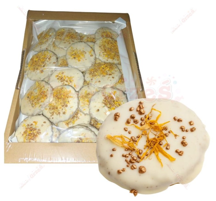 Ciastka PREMIUM CHAMPIONY biała polewa, kwiaty i złoto 2,2kg Cukiernia MAX