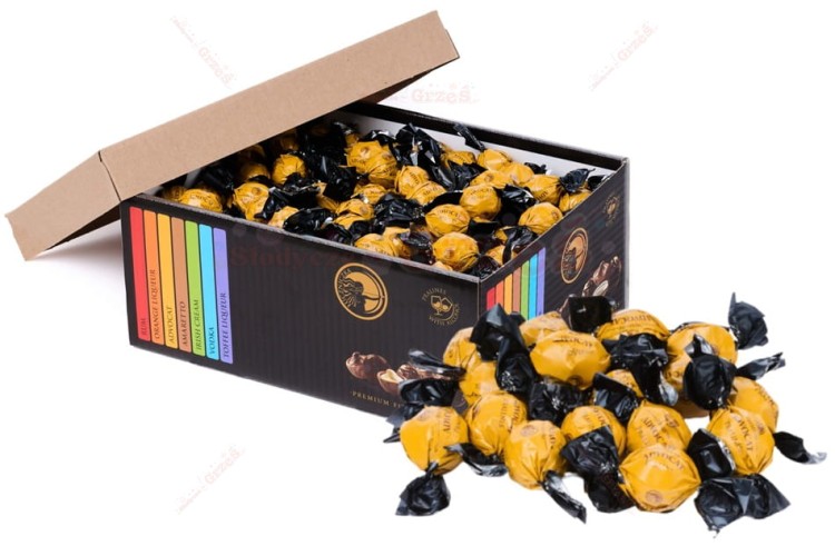 1KG Praliny z likierem Advocat - Premium Advocat Łuczniczka